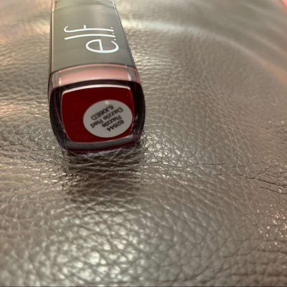 Elf lipstick razzle dazzle red - Picture 3 of 4